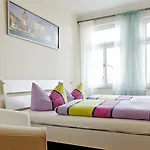 Park - #1-8 - Stilvolle Zentrumsnah Appartement *