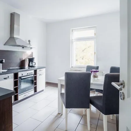 Park - #1-8 - Stilvolle Zentrumsnah * Λειψία