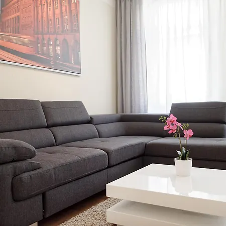 Park - #1-8 - Stilvolle Zentrumsnah Διαμέρισμα