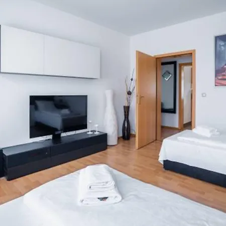 דירה Park - #1-8 - Stilvolle Zentrumsnah *