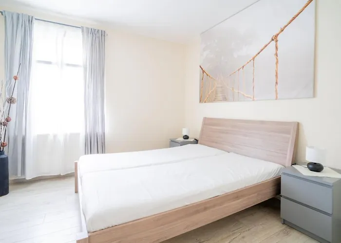 Апартаменты Park - #1-8 - Stilvolle Zentrumsnah